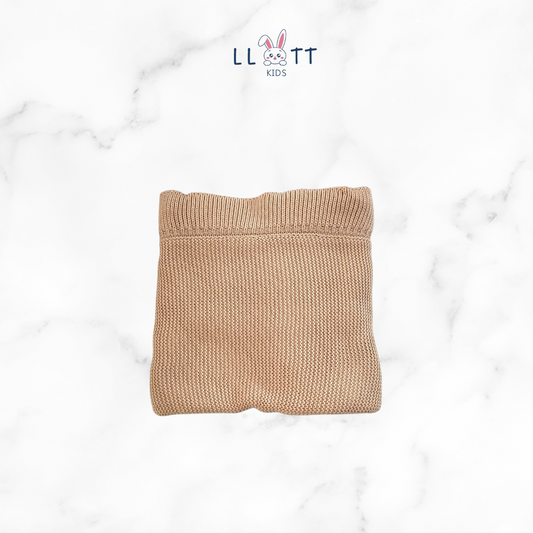 Beige woven blanket